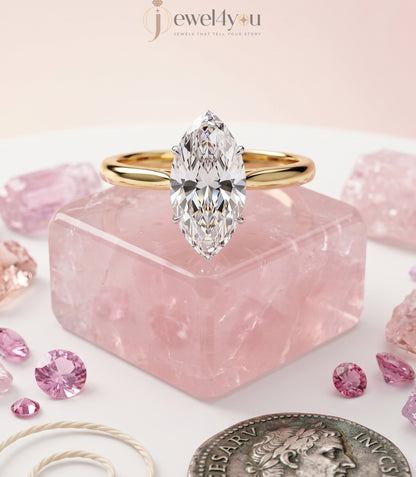 YELLOW GOLD MARQUISE-CUT LAB-GROWN DIAMOND RING 