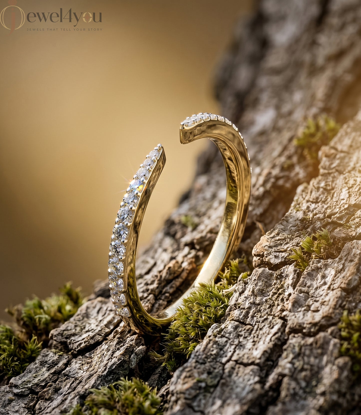 Lab-grown diamond ring in classic Yellow Gold with VVS to VS+ D–F diamonds, ideal for stacking with a diamond engagement ring. #YELLOW GOLD