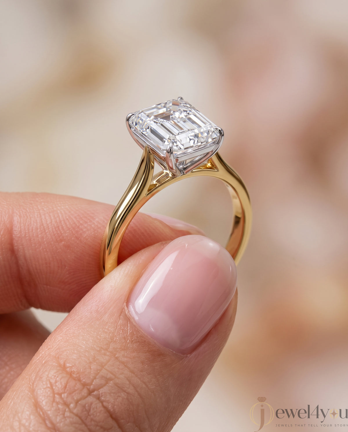 YELLOW GOLD EMERALD -CUT LAB-GROWN DIAMOND ENGAGEMENT RING ##YELLOW GOLD