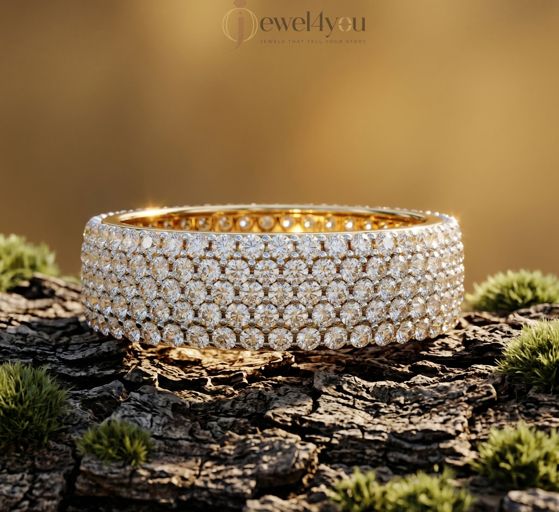 ROUND DIAMOND YELLOW GOLD ETRNITY BAND 