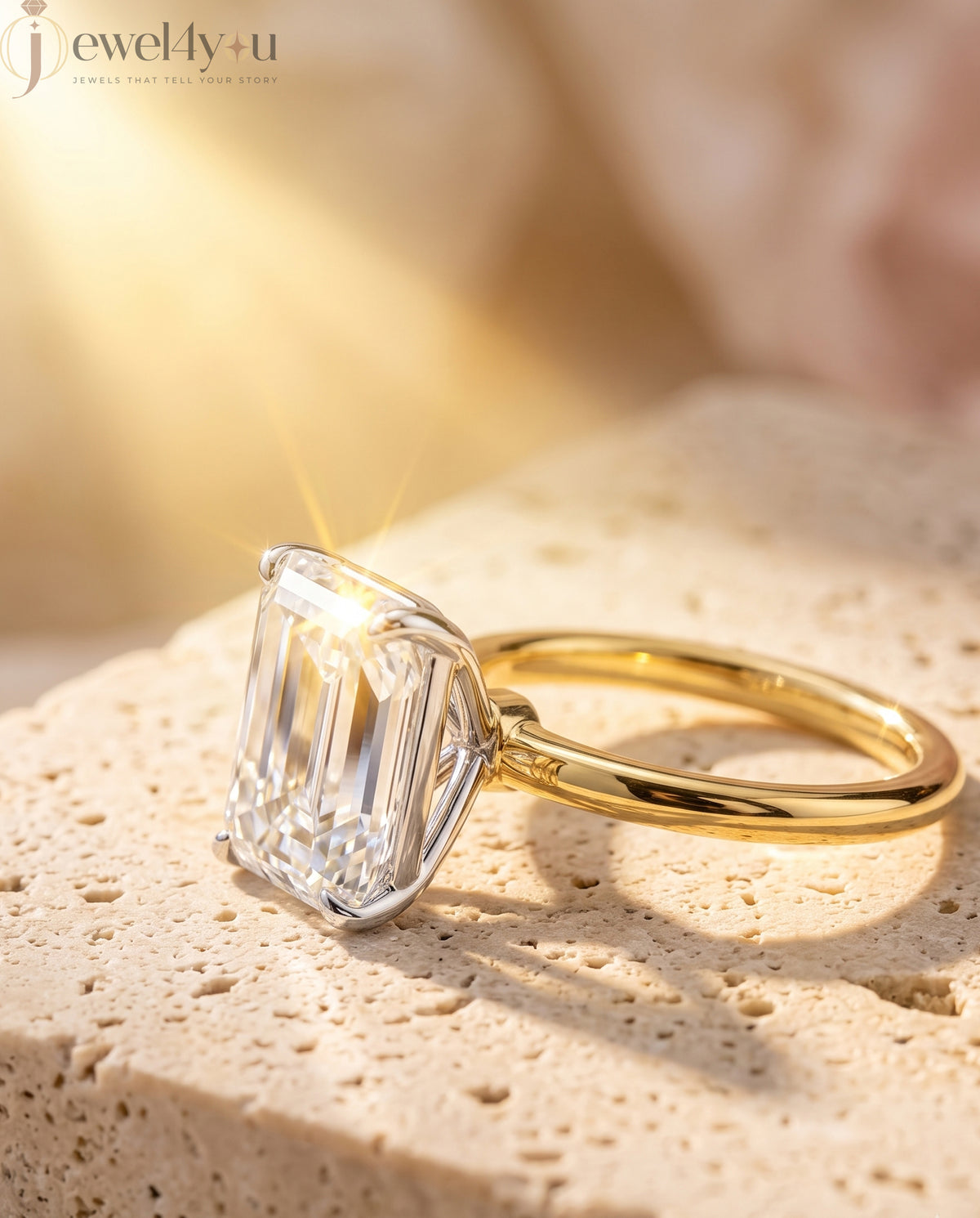 EMERALD-CUT LAB-GROWN DIAMOND SOLITAIRE RING IN YELLOW GOLD 