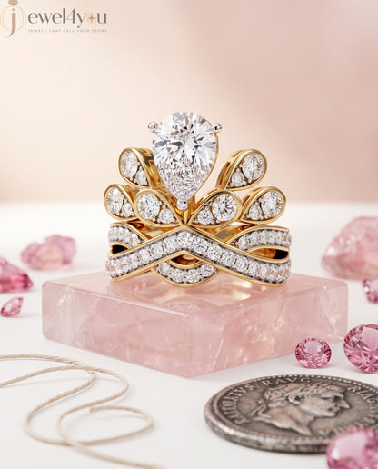 PEAR AND ROUND DIAMOND YELLOW GOLD RING 