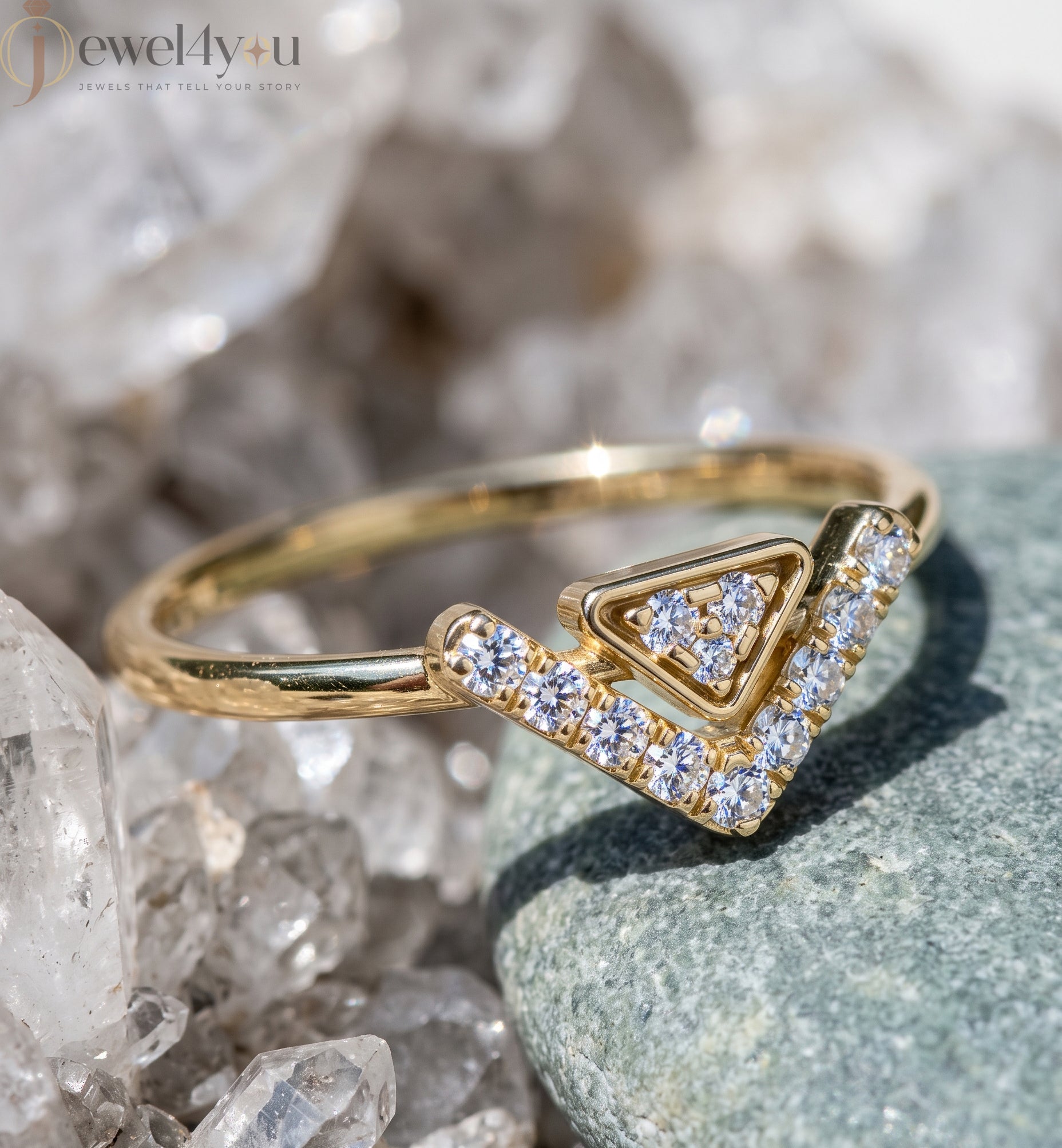 Lab-grown diamond ring with split-style chevron band and floating triangle design, round diamonds, VVS to VS+ clarity, D–F color, Yellow Gold #YELLOW GOLD