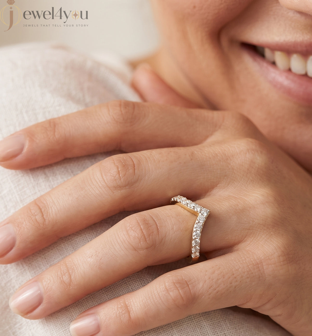 Lab-grown diamond ring with curved V band design, prong-set round diamonds, VVS to VS+ clarity, D–F color, Yellow Gold  finish #YELLOW GOLD