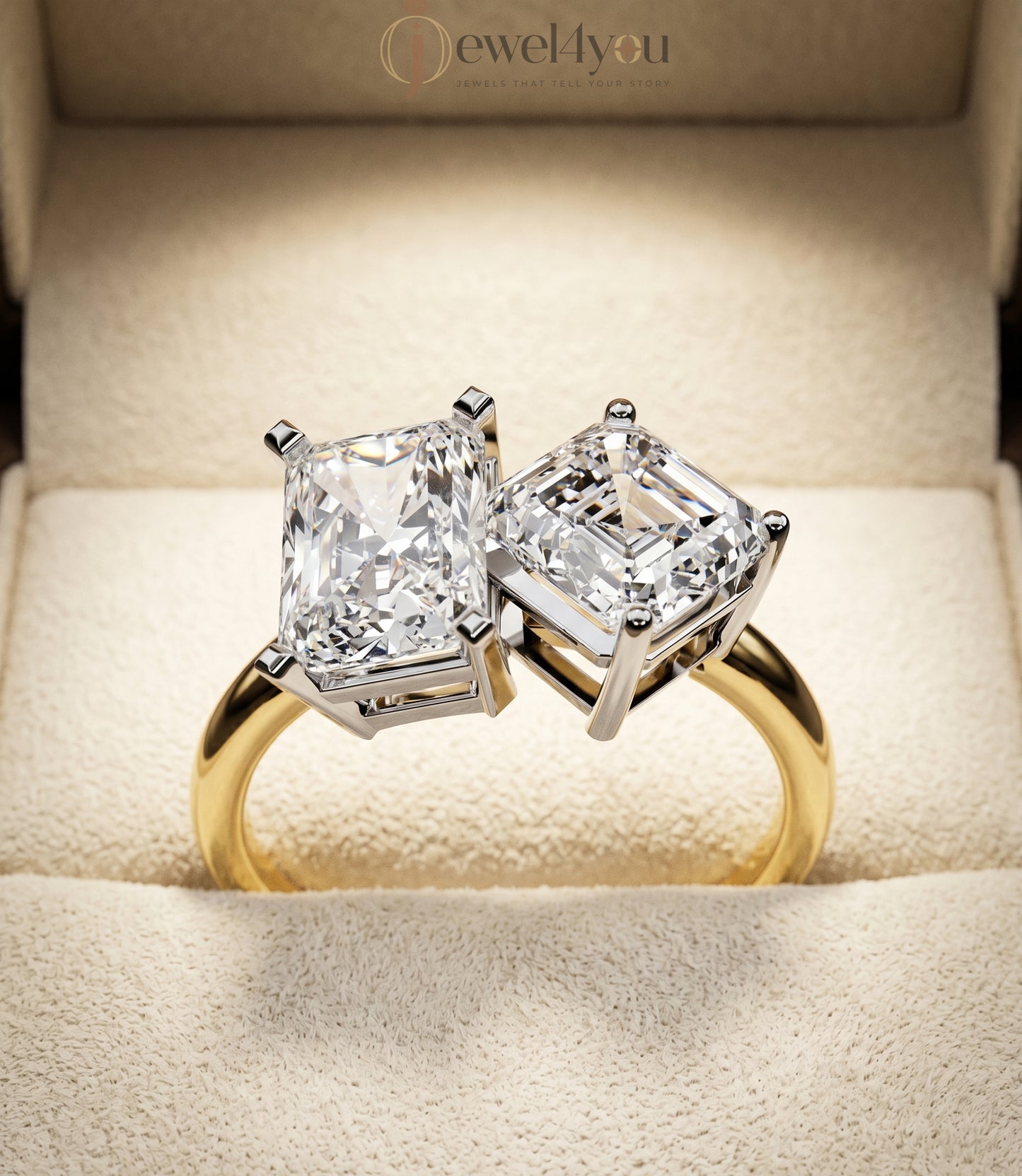 DUAL LAB-GROWN DIAMOND RING WITH RADIANT AND EMERALD CUTS IN YELLOW GOLD BAR SETTING ##YELLOW GOLD