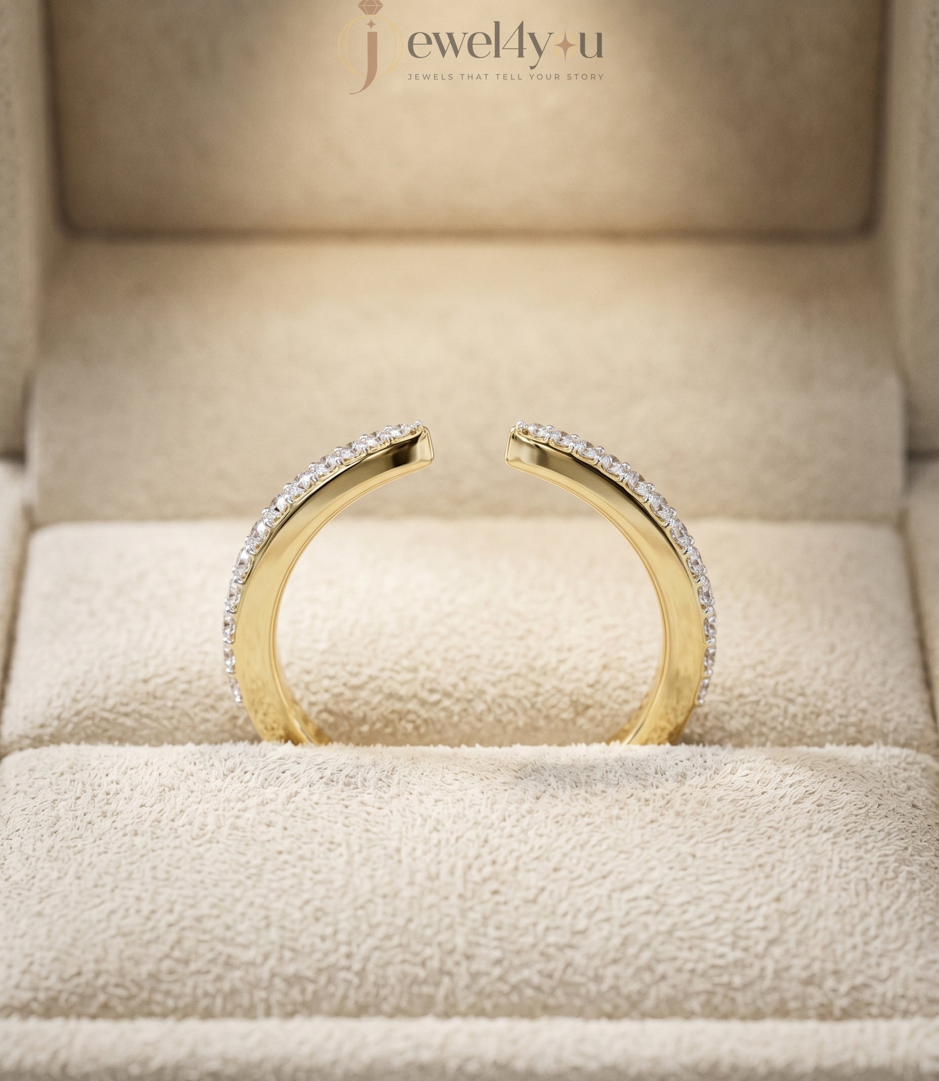 Lab-grown diamond ring in classic Yellow Gold with VVS to VS+ D–F diamonds, ideal for stacking with a diamond engagement ring. #YELLOW GOLD
