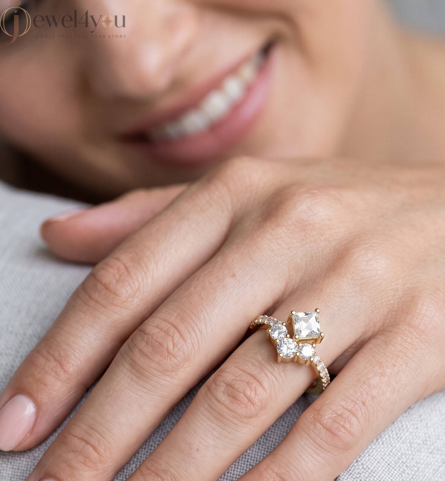 Lab-grown diamond ring with V-shaped cluster design, princess and round diamonds, VVS to VS+ clarity, D–F color, Yellow Gold #YELLOW GOLD