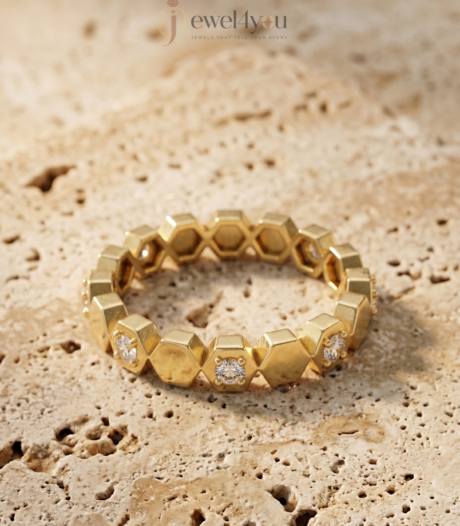 Yellow gold honeycomb lab-grown diamond ring with round prong-set D–F color VVS to VS+ clarity diamonds arranged in eternity design #YELLOW GOLD