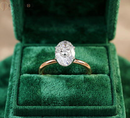 AURIQUE SOLITAIRE RING WITH OVAL-CUT LAB-GROWN DIAMOND IN ROSE GOLD 