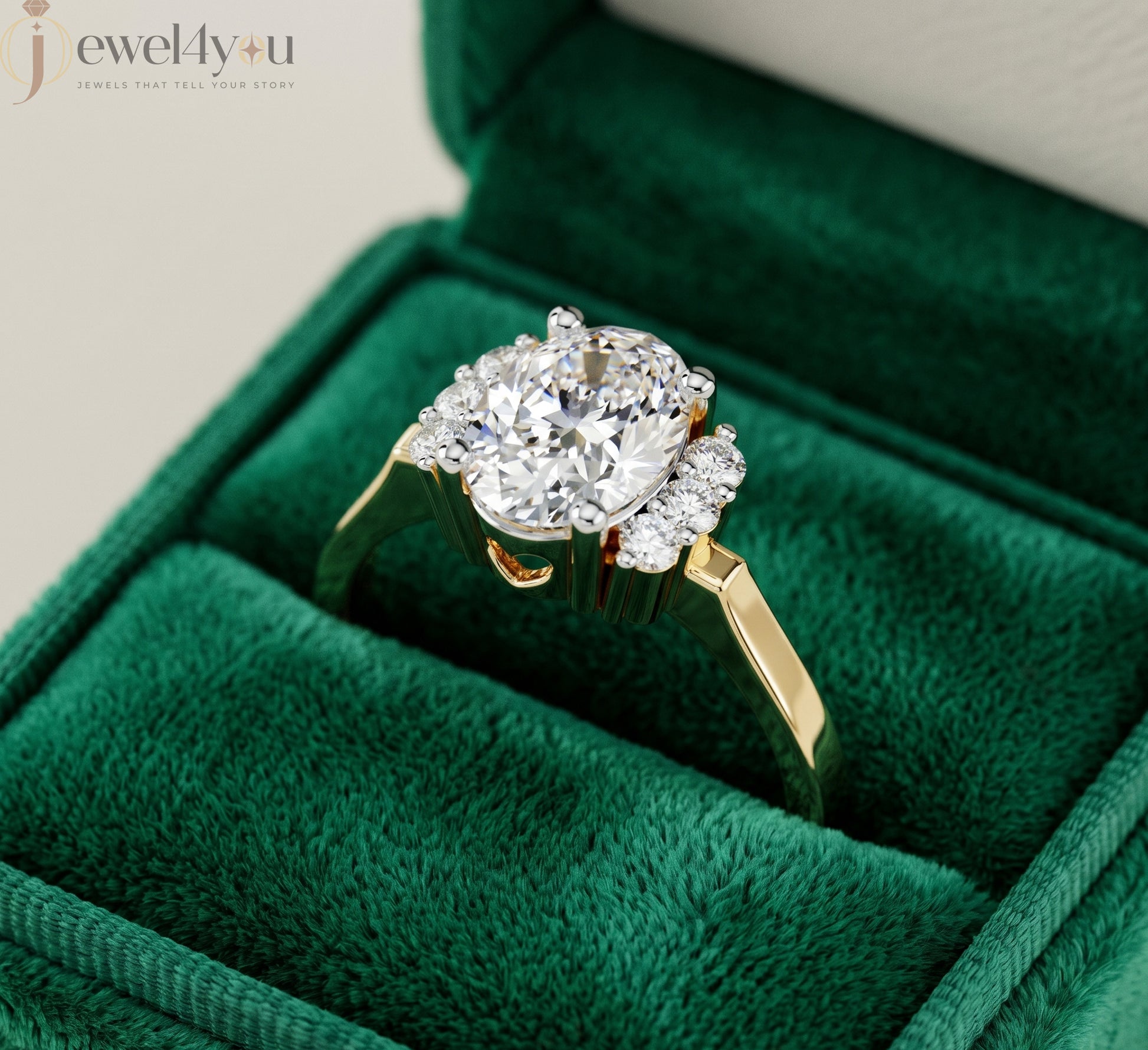 OVAL DIAMOND YELLOW GOLD SOLITAIRE RING 