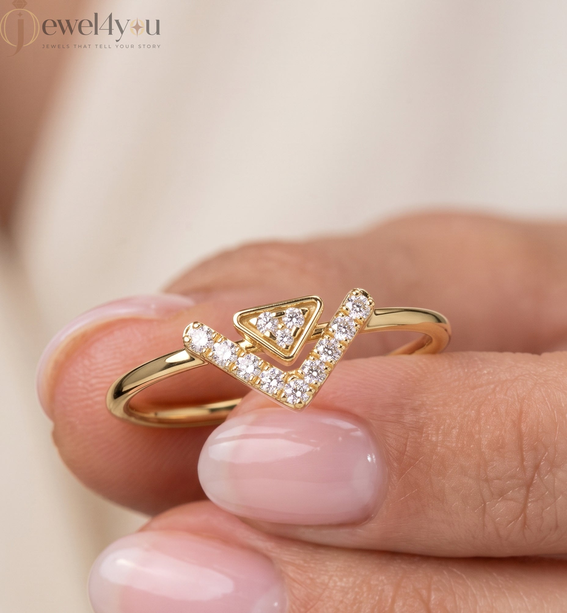 Lab-grown diamond ring with split-style chevron band and floating triangle design, round diamonds, VVS to VS+ clarity, D–F color, Yellow Gold #YELLOW GOLD