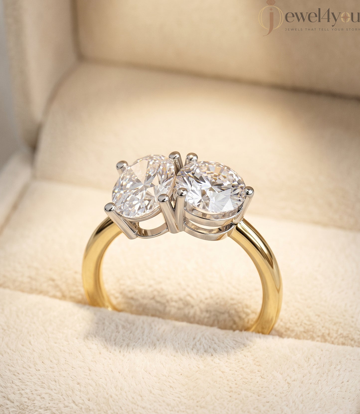 YELLOW GOLD DUAL DIAMOND ENGAGEMENT RING WITH ROUND AND OVAL CUT DIAMONDS ##YELLOW GOLD