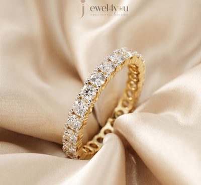 ROUND DIAMOND YELLOW GOLD RING 