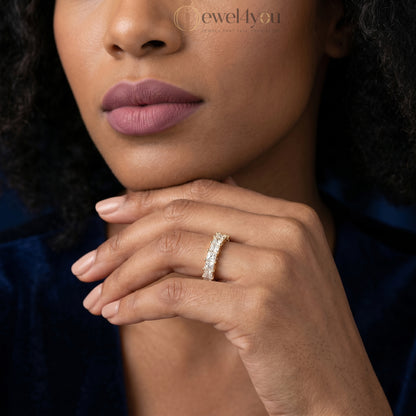 PRINCESS DIAMOND YELLOW GOLD ETRNITY BAND 