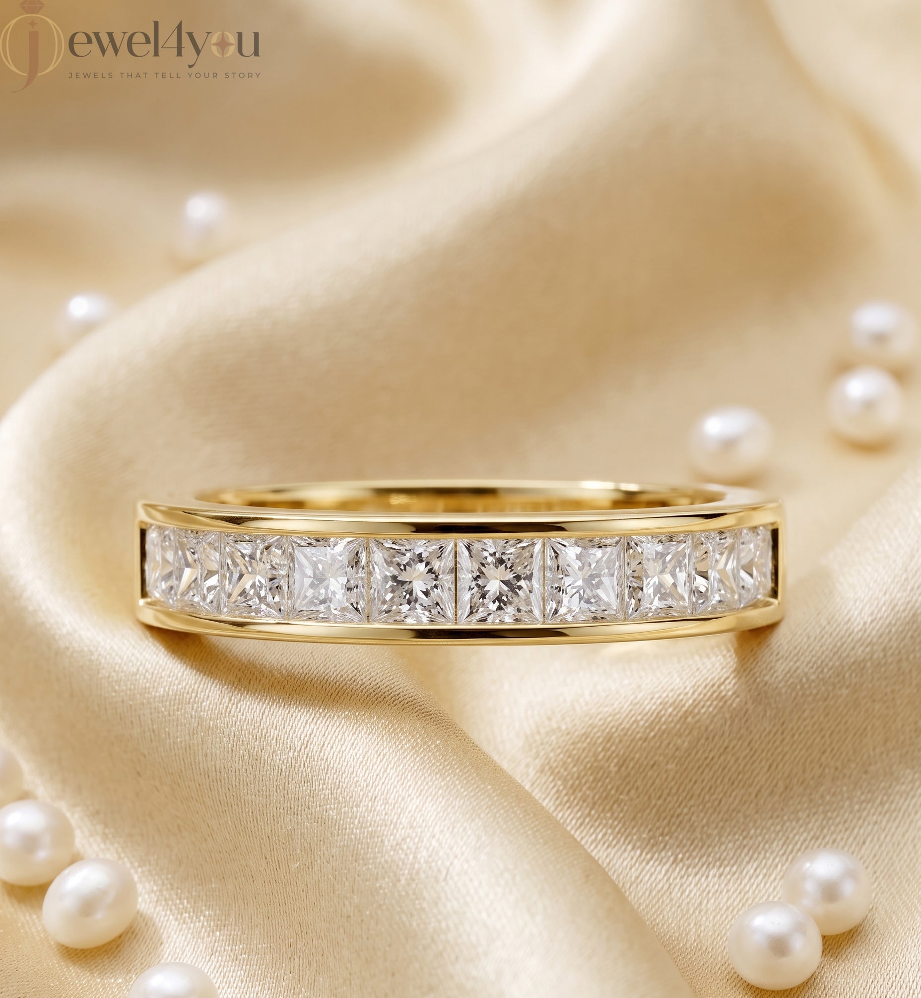 Princess-cut lab-grown diamond wedding band, D–F color VVS to VS+ diamonds in high-polish yellow gold #YELLOW GOLD