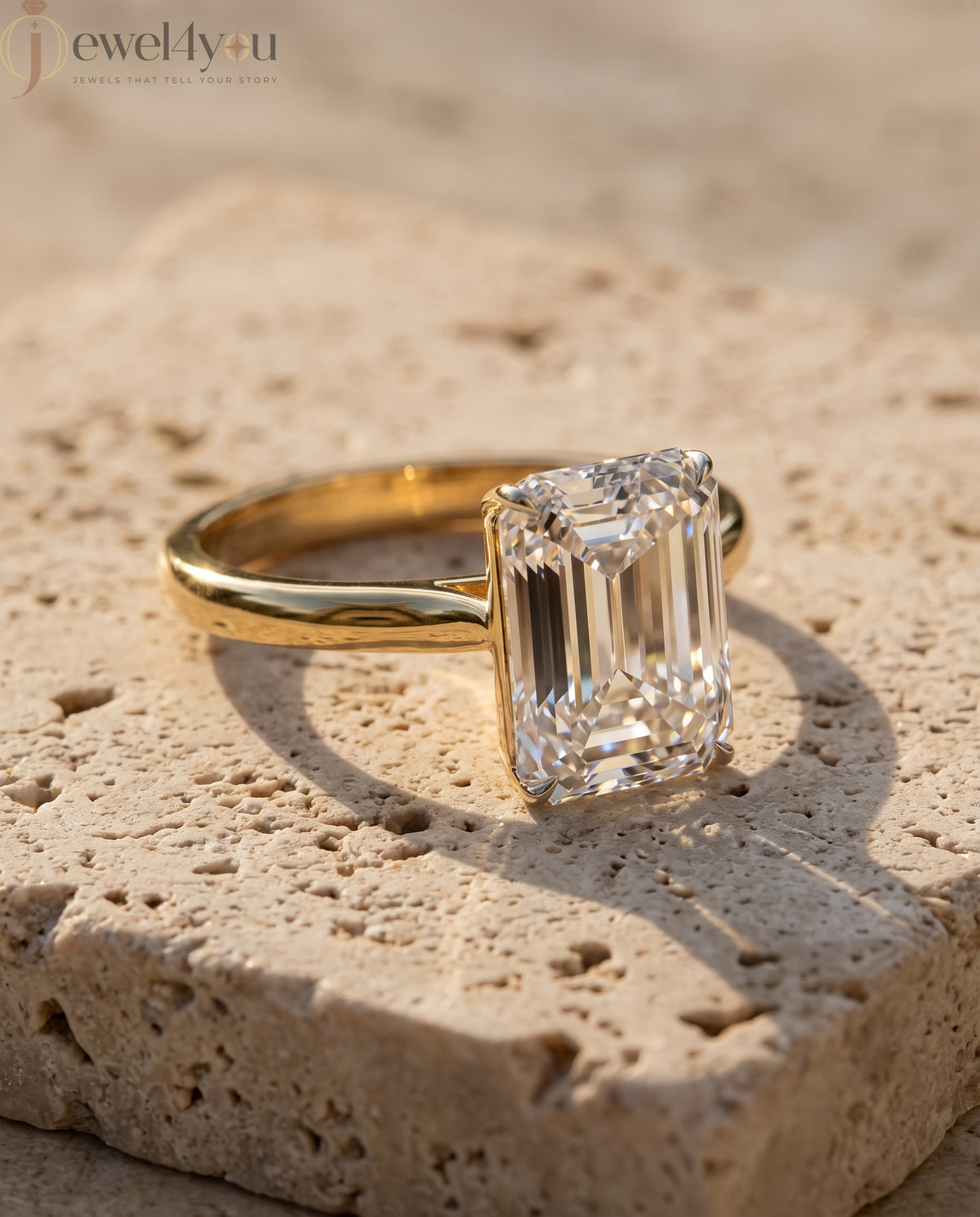 YELLOW GOLD EMERALD -CUT LAB-GROWN DIAMOND ENGAGEMENT RING ##YELLOW GOLD