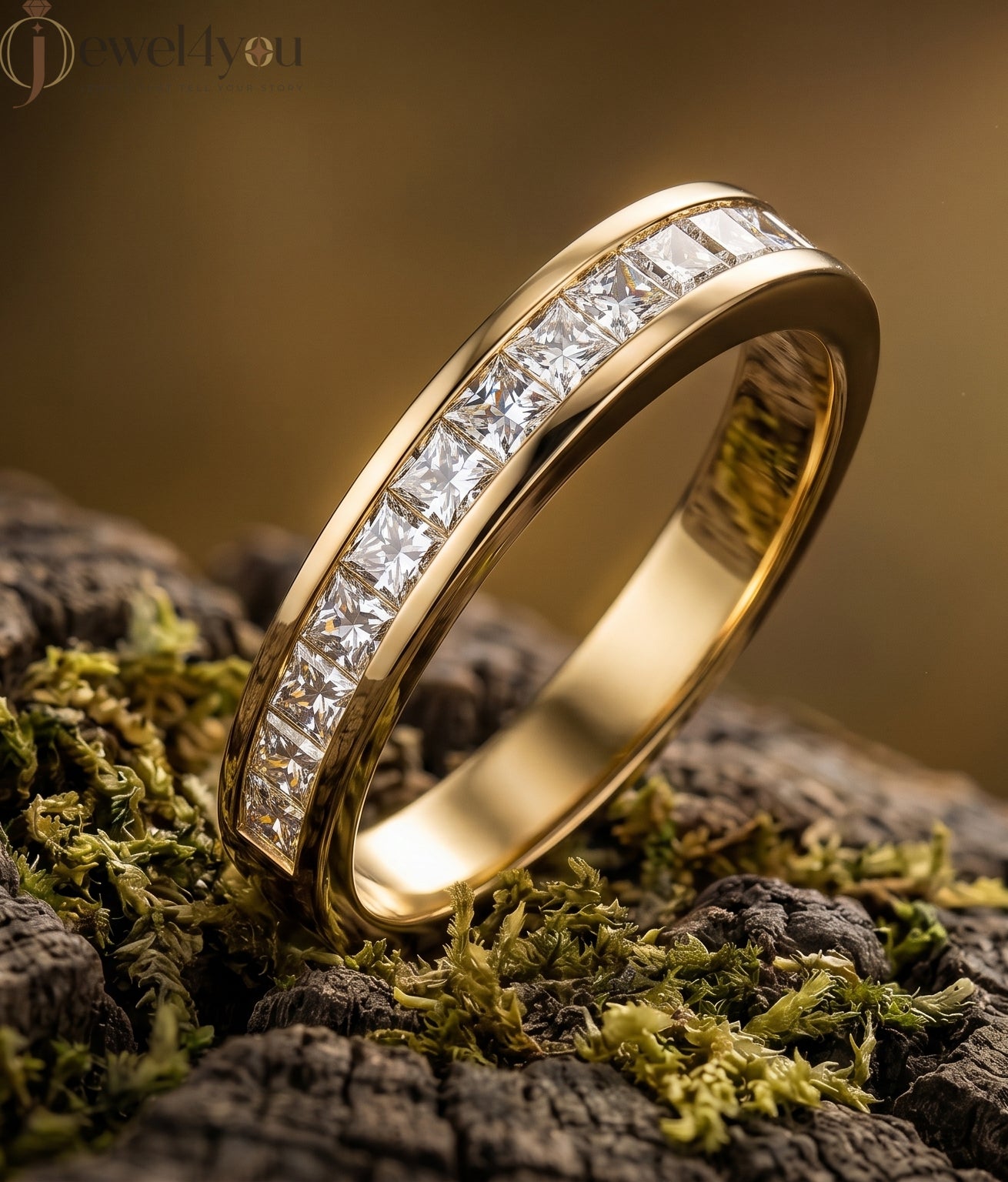 Princess-cut lab-grown diamond wedding band, D–F color VVS to VS+ diamonds in high-polish yellow gold #YELLOW GOLD