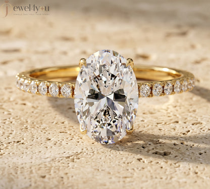 OVAL-CUT SOLITAIRE LAB-GROWN DIAMOND RING IN YELLOW GOLD WITH ROUND-CUT 