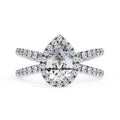 Pearl Elegance Lab-Grown Diamond Statement Ring Graceful Modern Glam