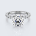 Luminous Halo Round Lab-Grown Diamond Engagement Ring - Timeless Sparkle & Elegance